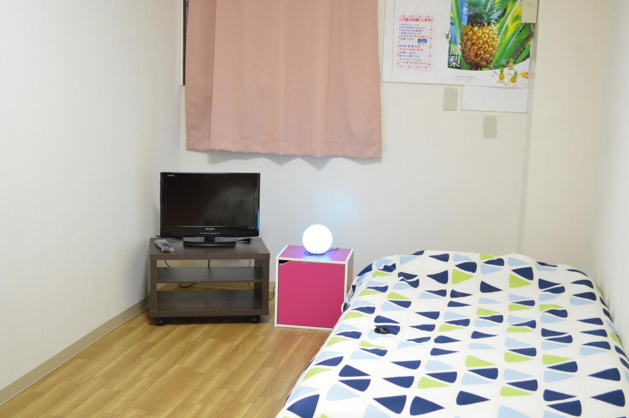 Guest House Fukutomi - Female Only Naha Exterior photo